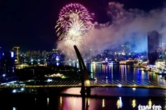 Ho Chi Minh-Ville va tirer des feux d’artifice sur 16 sites le 30 avril