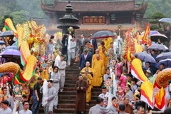 La fête de la pagode des Parfums accueille 30.000 visiteurs lors de son ouverture