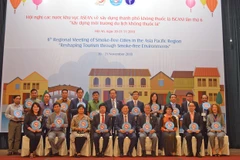 Les pays de l'ASEAN se tournent vers un environnement touristique sans tabac