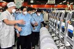 Le chef du gouvernement félicite les entrepreneurs vietnamiens pour leur Journée