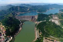 Élargissement de la coopération scientifique internationale sur l'hydrologie, la sécurité de l'eau 