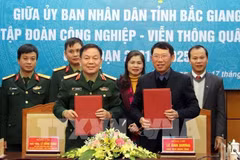 Bac Giang et Viettel coopèrent dans la construction de l'administration électronique 