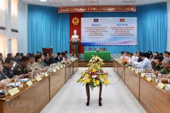 Promotion du commerce frontalier entre la province d'An Giang et celle cambodgienne de Kandal