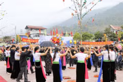 Danse xoè, la fierté des Thai