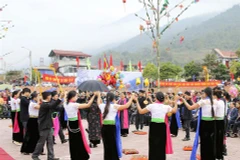 Danse xoè, la fierté des Thai