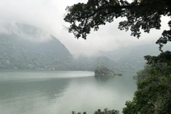 Lac de Ba Be. Photo: baotintuc.vn