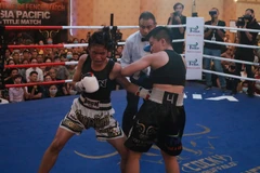 La première boxeuse vietnamienne remporte la compétition WBO Asie-Pacifique