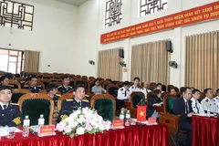 Colloque commun entre les forces navales vietnamiennes et japonaises 