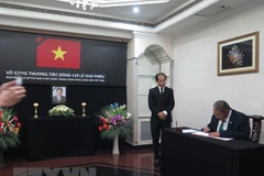 Cérémonies d’hommage à Le Kha Phieu au Brunei et au Bangladesh