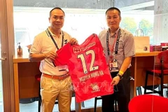 Le club japonais Cerezo Osaka veut renforcer sa coopération avec les clubs de football vietnamiens