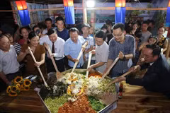 Ouverture du festival international du tourisme, de la culture et de la gastronomie de Nghe An