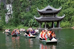 Le Premier ministre arménien en visite à Ninh Binh ​