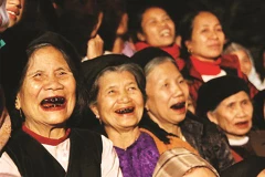 La beauté des dents laquées dans l’histoire vietnamienne