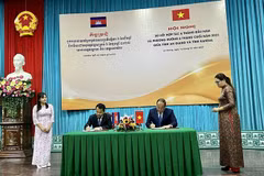 An Giang coopère avec la province cambodgienne de Kandal pour assurer la sécurité frontalière