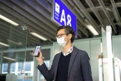 Vietnam Airlines applique officiellement à titre expérimental le passeport sanitaire numérique