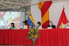 Distinction d’anciens guérilleros vénézuéliens ayant soutenu la révolution vietnamienne
