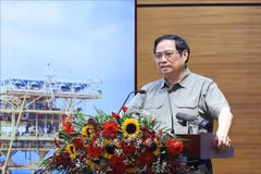 Le Premier ministre Pham Minh Chinh travaille avec le Groupe national gazo-pétrolier 