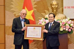 L'ancien secrétaire général de l'UIP à l’honneur