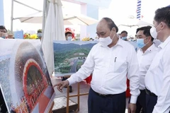 L'autoroute Trung Luong-My Thuân est ouverte à la circulation