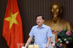 Le vice-PM Lê Minh Khai exhorte à améliorer les mécanismes de décaissement du plan de relance socio-économique