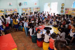 La Bibliothèque de rêve oriente les enfants vers un futur brillant