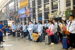 Des travailleurs vietnamiens partent travailler à l'étranger. Photo: Vietnamplus
