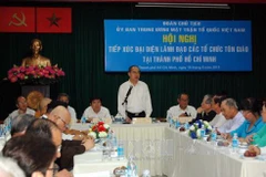 Conférence entre le FPV et des religieux de HCM-Ville