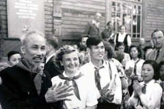 Un atelier présente les activités révolutionnaires du président Ho Chi Minh en Russie