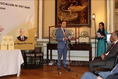 La communauté internationale apprécie le livre du leader du PCV sur le socialisme au Vietnam