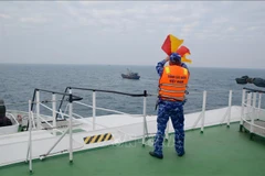 Les garde-côtes vietnamienne et chinoise mènent leur 2e patrouille conjointe de l'année 2023