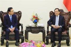 Le vice-PM Tran Luu Quang reçoit le directeur général du complexe Samsung Vietnam