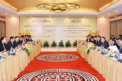 Hanoï est prêt à travailler avec Vientiane (Laos) pour promouvoir la coopération bilatérale