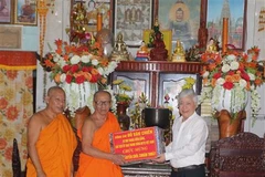 Le président du CC du FPV félicite les Khmers de Bac Lieu pour Chol Chnam Thmây