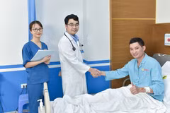 Le soin de la santé publique est l'une des premières priorités du Vietnam