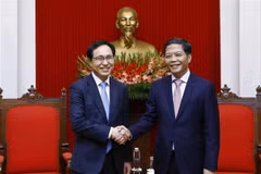 Samsung continuera de coopérer étroitement avec le Vietnam