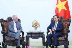 Warburg Pincus sert de passerelle pour attirer les investisseurs étrangers au Vietnam