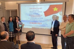 Lancement du Club des amis amoureux des îles du Vietnam en France