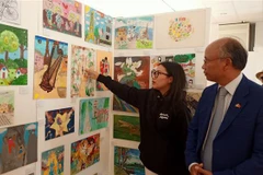  Célébration des 50 ans des relations Vietnam - France à Larmor-Plage
