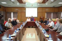 Renforcer l’assistance des victimes des bombes et des mines au Vietnam