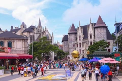 La zone touristique de Sun World Ba Na Hills honorée en tant que Parc à thème de premier rang d’Asie 