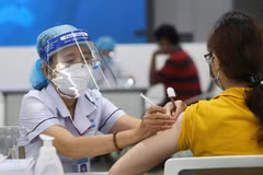 HCM-Ville prévoit d'achever l’administration de la 3e dose de vaccin anti Covid-19 en janvier 2022