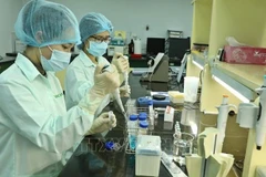 COVID-19: le Vietnam recevra la technologie basée sur l'ARN messager pour fabriquer des vaccins