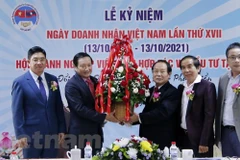 La Journée des entrepreneurs vietnamiens célébrée au Laos