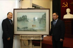 Le Vietnam aide le Laos à restaurer des œuvres d'art