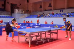 Ouverture du championnat de tennis de table des clubs nationaux 2021 à Dak Lak