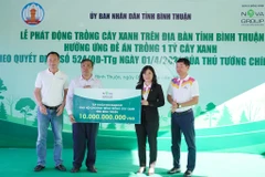 Campagne de plantation d’arbres à Binh Thuân pour protéger l’environnement