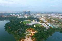 Warburg Pincus va construire un centre de commerce électronique transfrontalier à Binh Duong