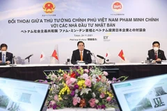 Le Premier ministre Pham Minh Chinh dialogue avec les principaux investisseurs japonais