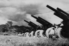 70e anniversaire de la victoire de Diên Biên Phu : développement exceptionnel de la force de l’artillerie vietnamienne 