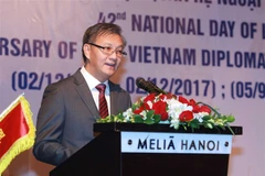 Félicitations pour la 42e Fête nationale du Laos